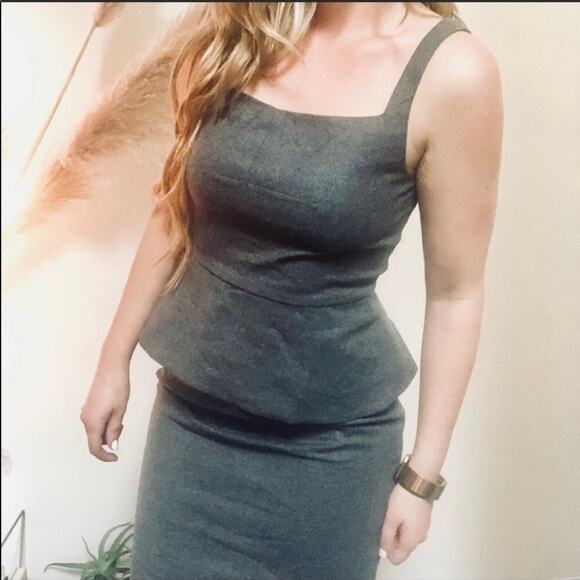 BANANA REPUBLIC Grey Wool Peplum Midi Knee Dress Tank Top Strap Pencil Skirt 8 - Picture 1 of 9